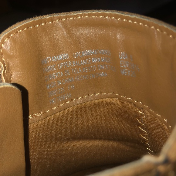 4/$35 Brown high heel boots. Size (8) in women’s. - Picture 4 of 6